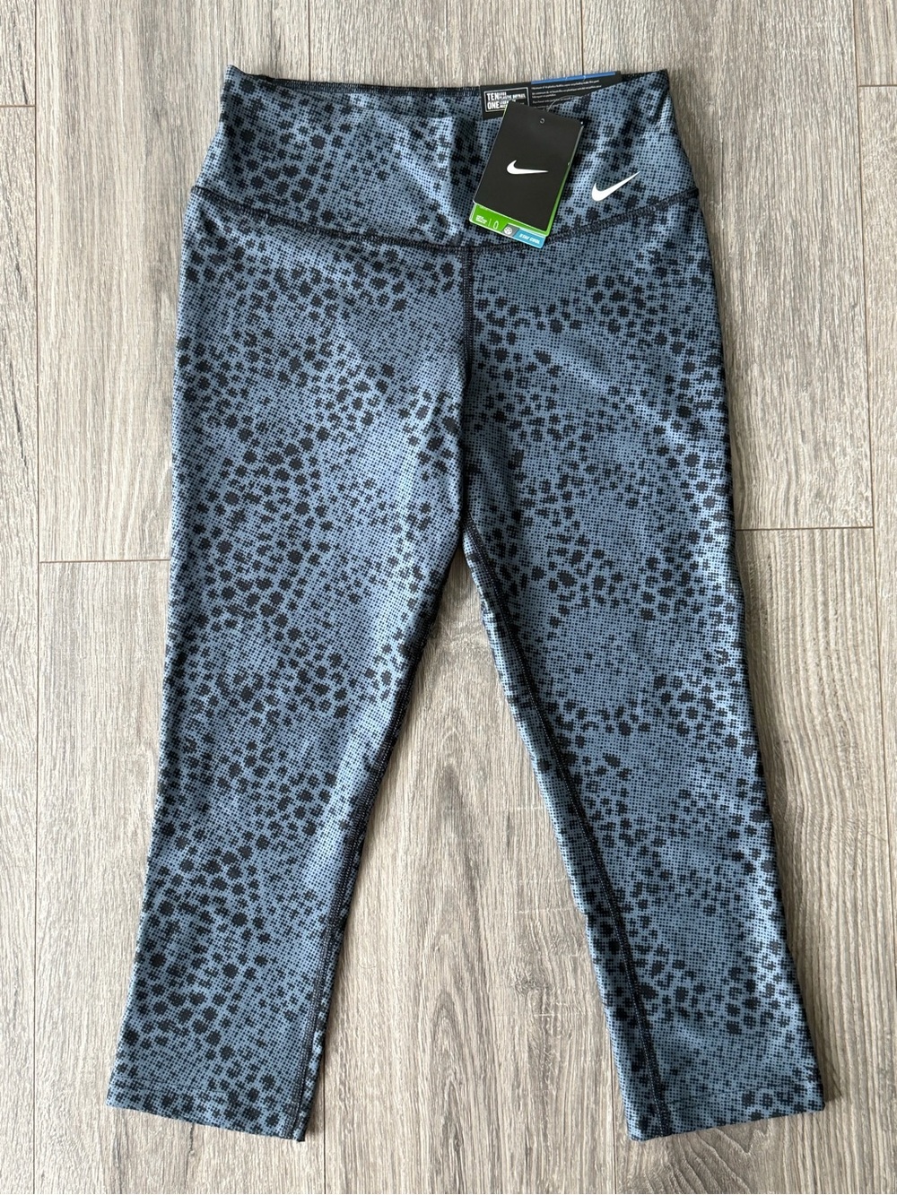 Nike Blue & Black Printed Athletic Capri Leggings